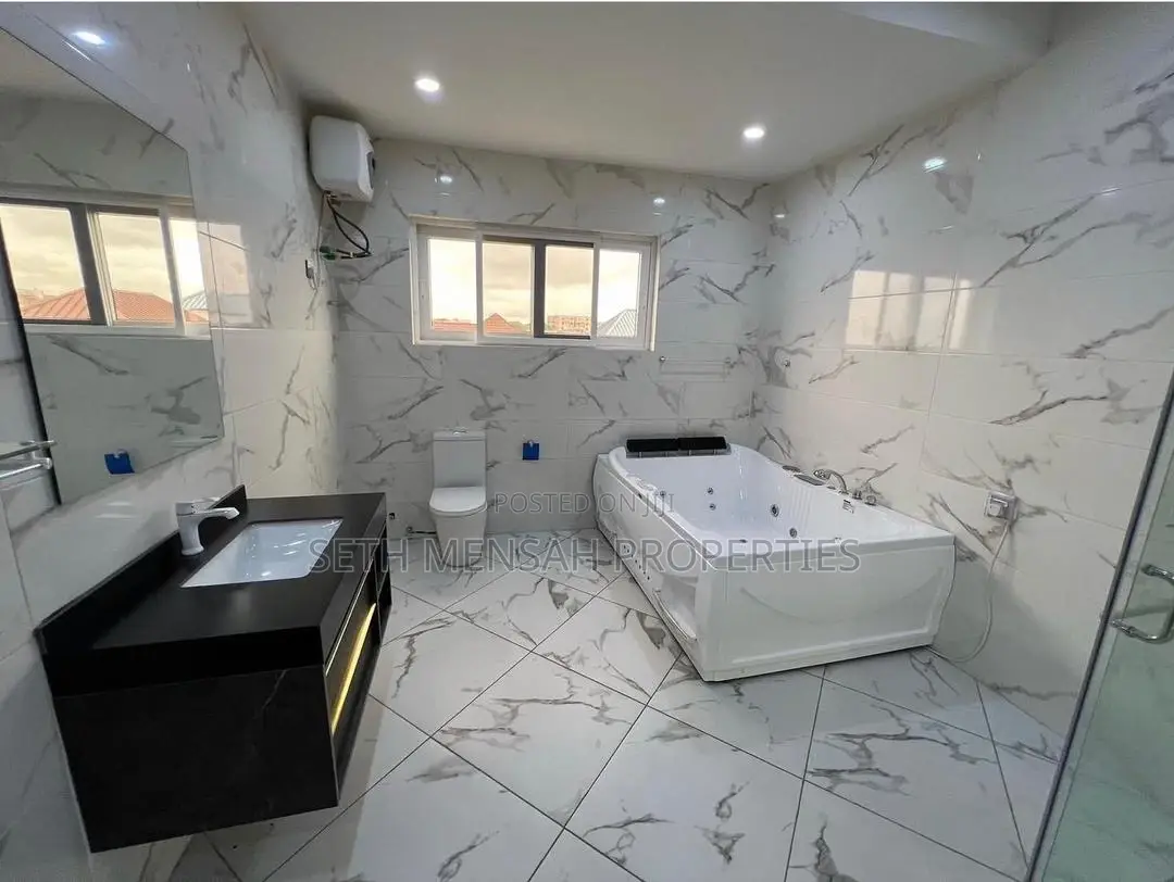 Furnished 4bdrm House in East Legon for sale