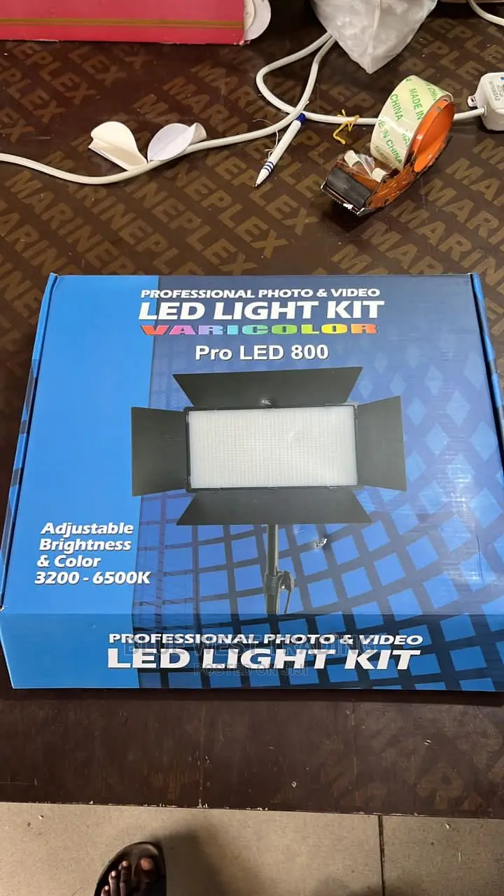PRO LED 800 LED Light - Professional Studio Light (50 WATTS)