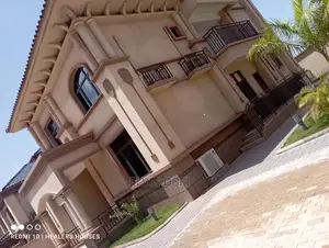 5bdrm House in Adjiringanor, East Legon for sale