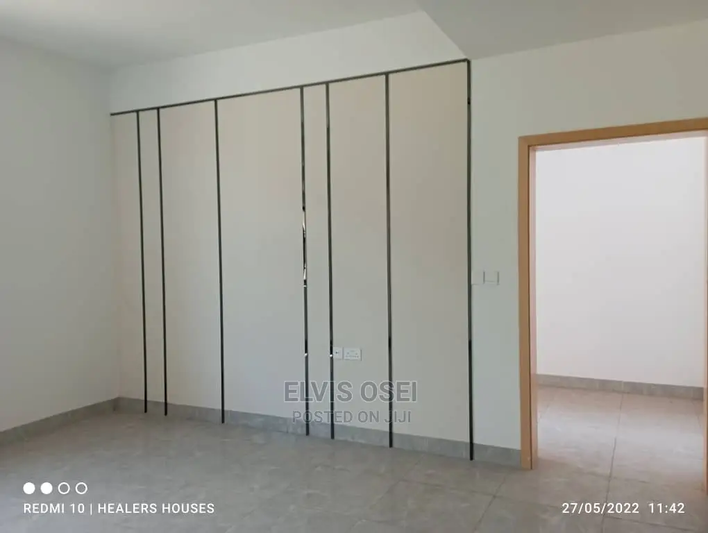 5bdrm House in Adjiringanor, East Legon for sale