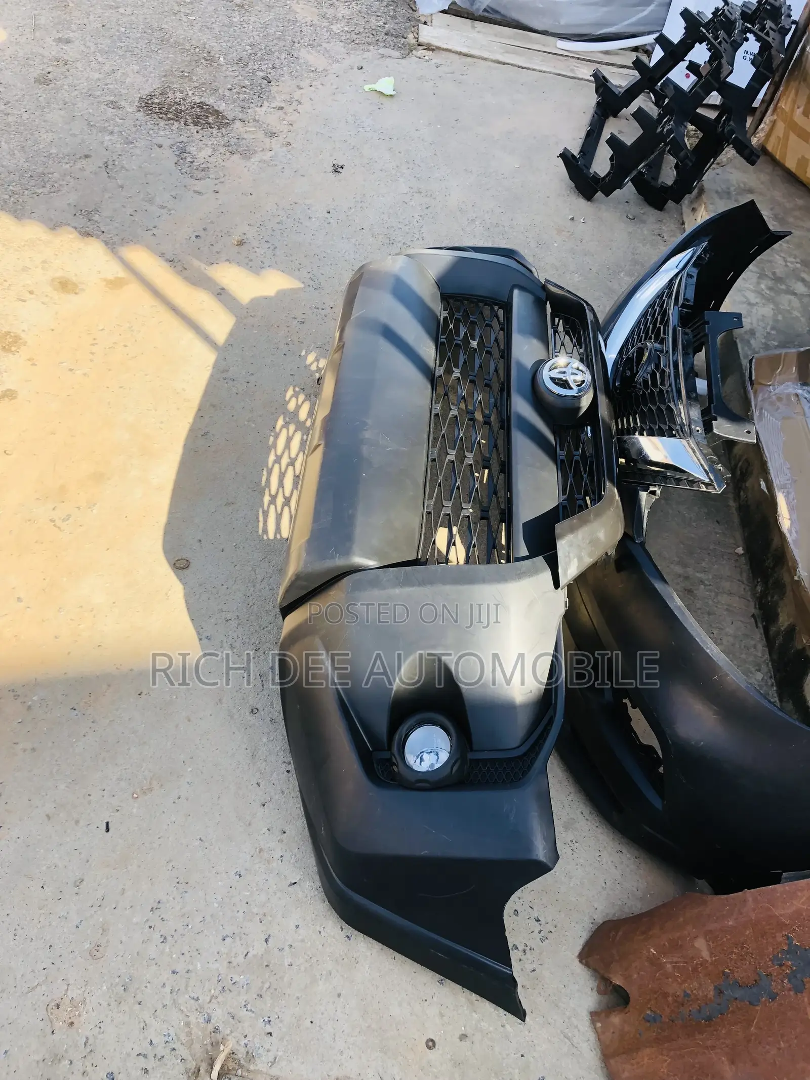 4 Runner 2017 Front Bumper Complete Sr5