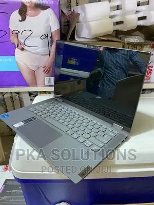 New Laptop Lenovo 8GB Intel Core I3 SSD 128GB