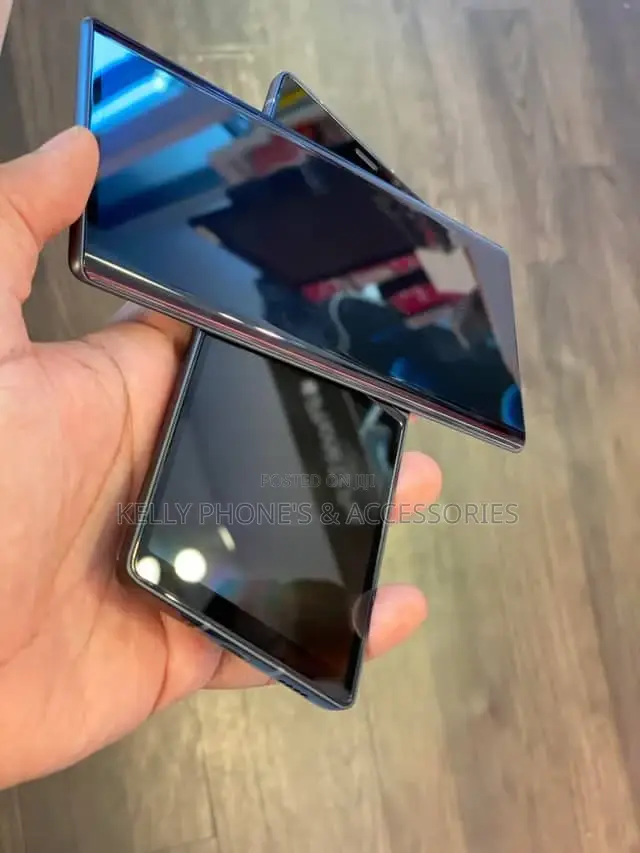 New LG Wing 5G 256 GB Black
