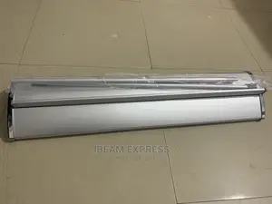 Pull Up Banner With Machine