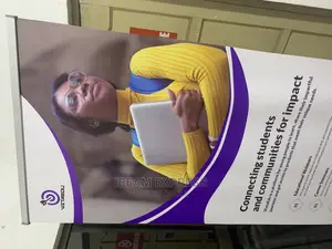 Pull Up Banner With Machine
