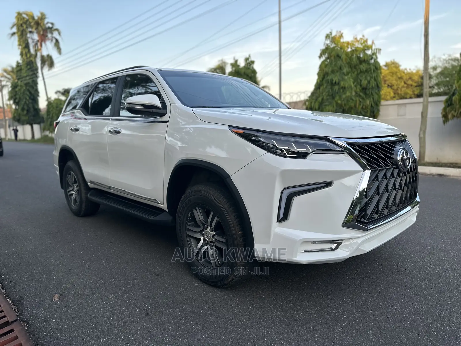 Toyota Fortuner 2.7 AWD 2016 White