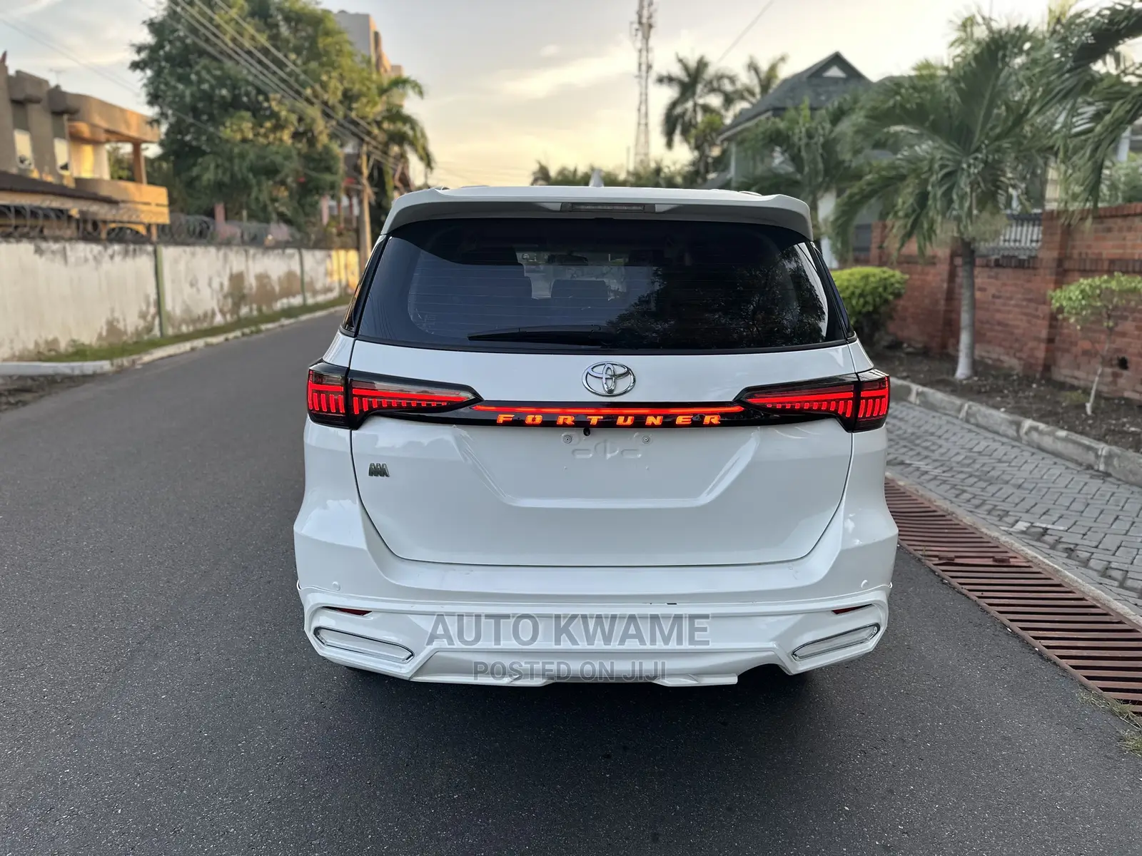Toyota Fortuner 2.7 AWD 2016 White