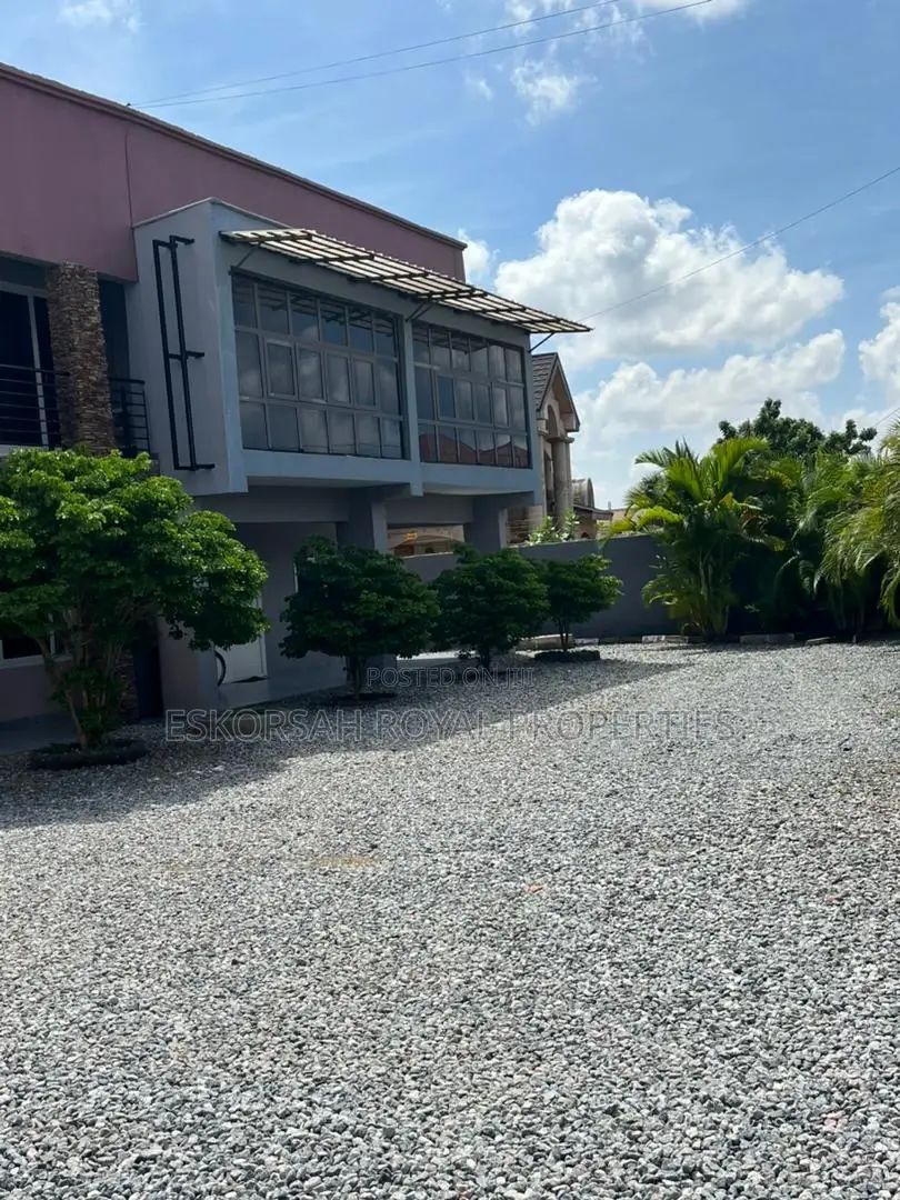 2bdrm Apartment in East Legon Ability for rent
