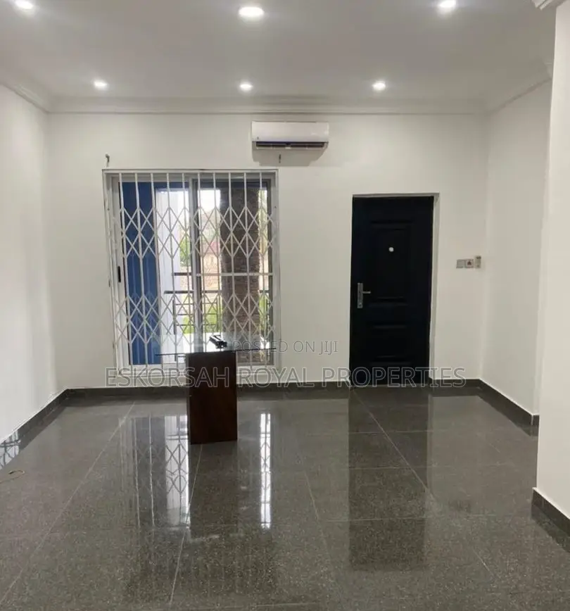 2bdrm Apartment in East Legon Ability for rent