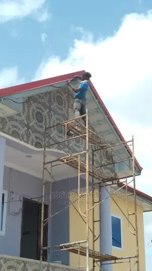 Qualified Electrician