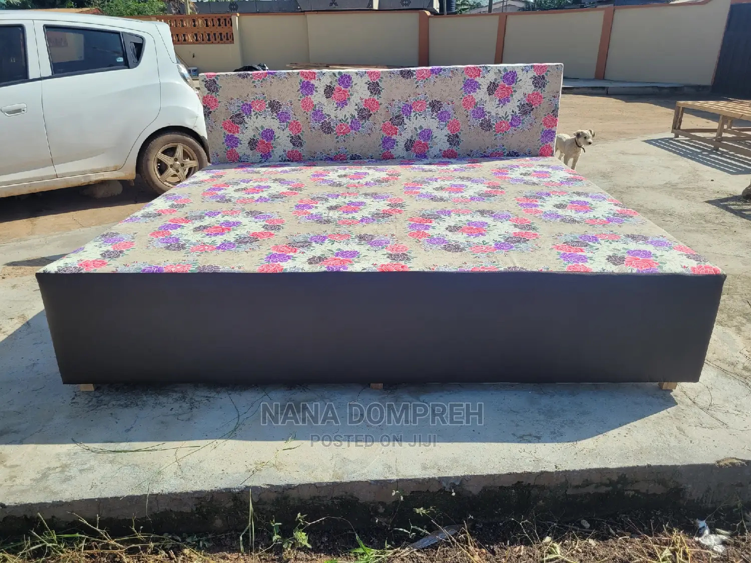Inbuilt King Size Bed