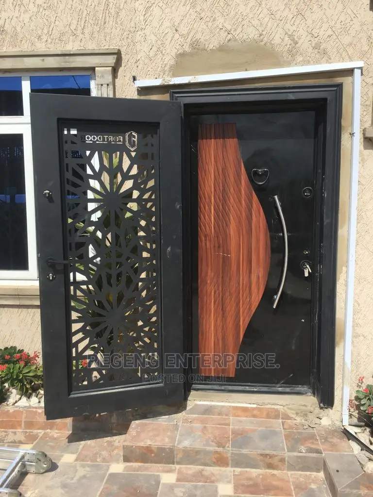 Heavy Door-in-Door Single