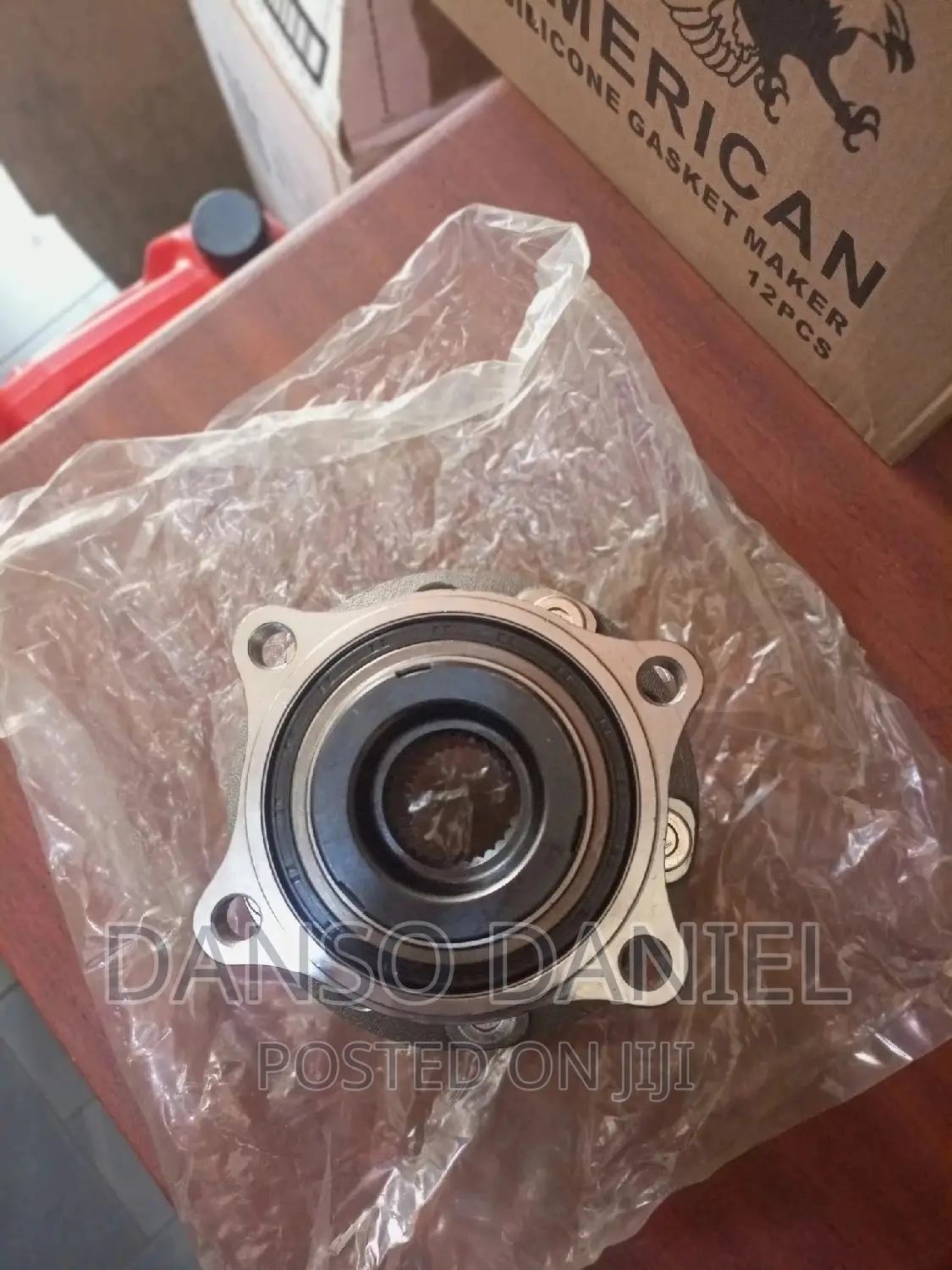 HYUNDAI Santa Fe Front Hub