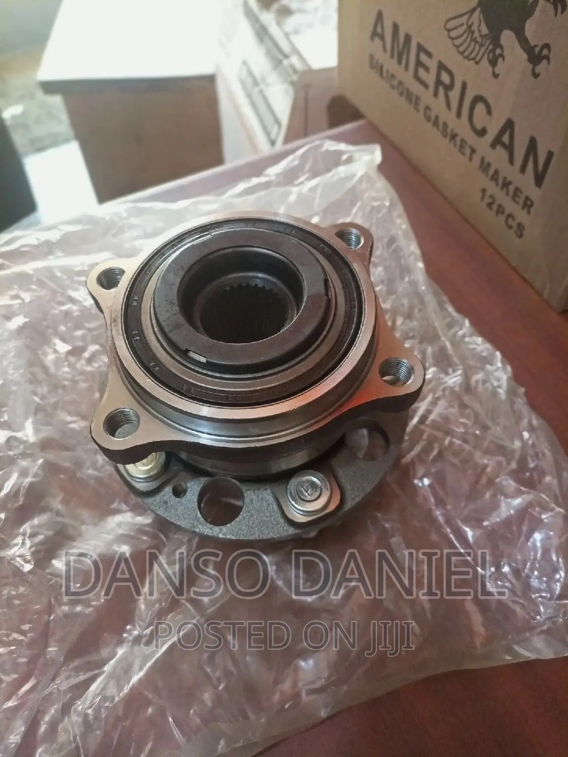 HYUNDAI Santa Fe Front Hub