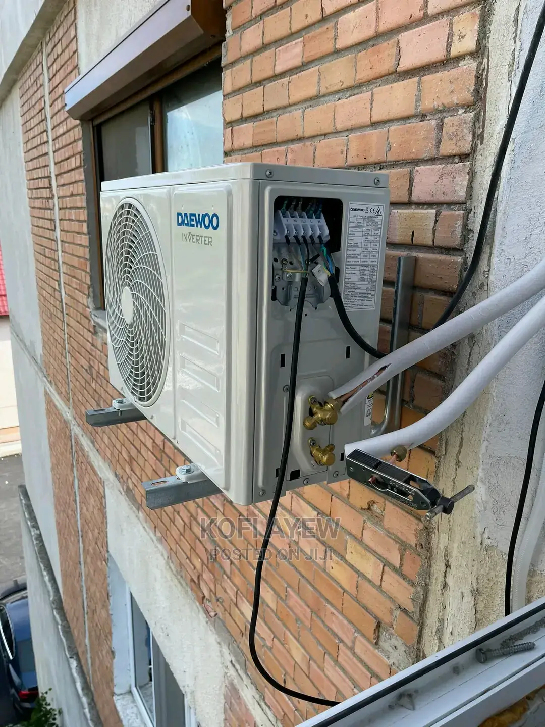 Specialist in Car and Room Ac Systems