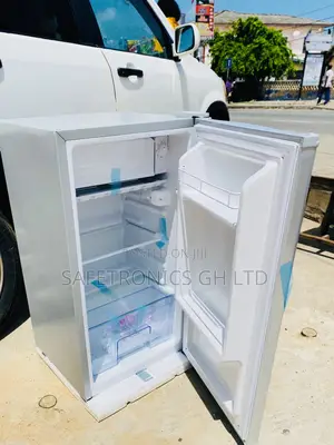 Essential Singledoor Tabletop Fridge 82liters Zara-11sd 