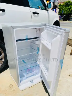 Nice and Quality Zara-11sd Fridge Singledoor Tabletop  82L