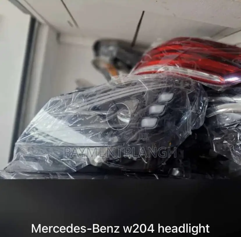 Original Headlights Available for All Kinds of Cars