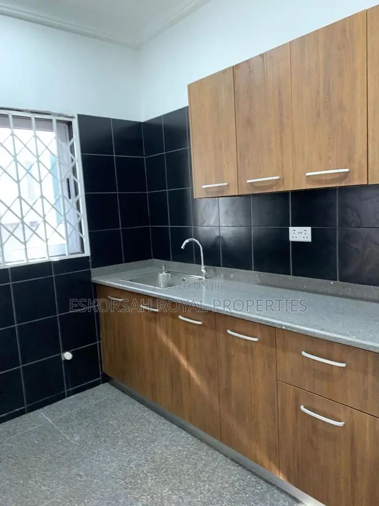 2bdrm Apartment in East Legon Ability for rent
