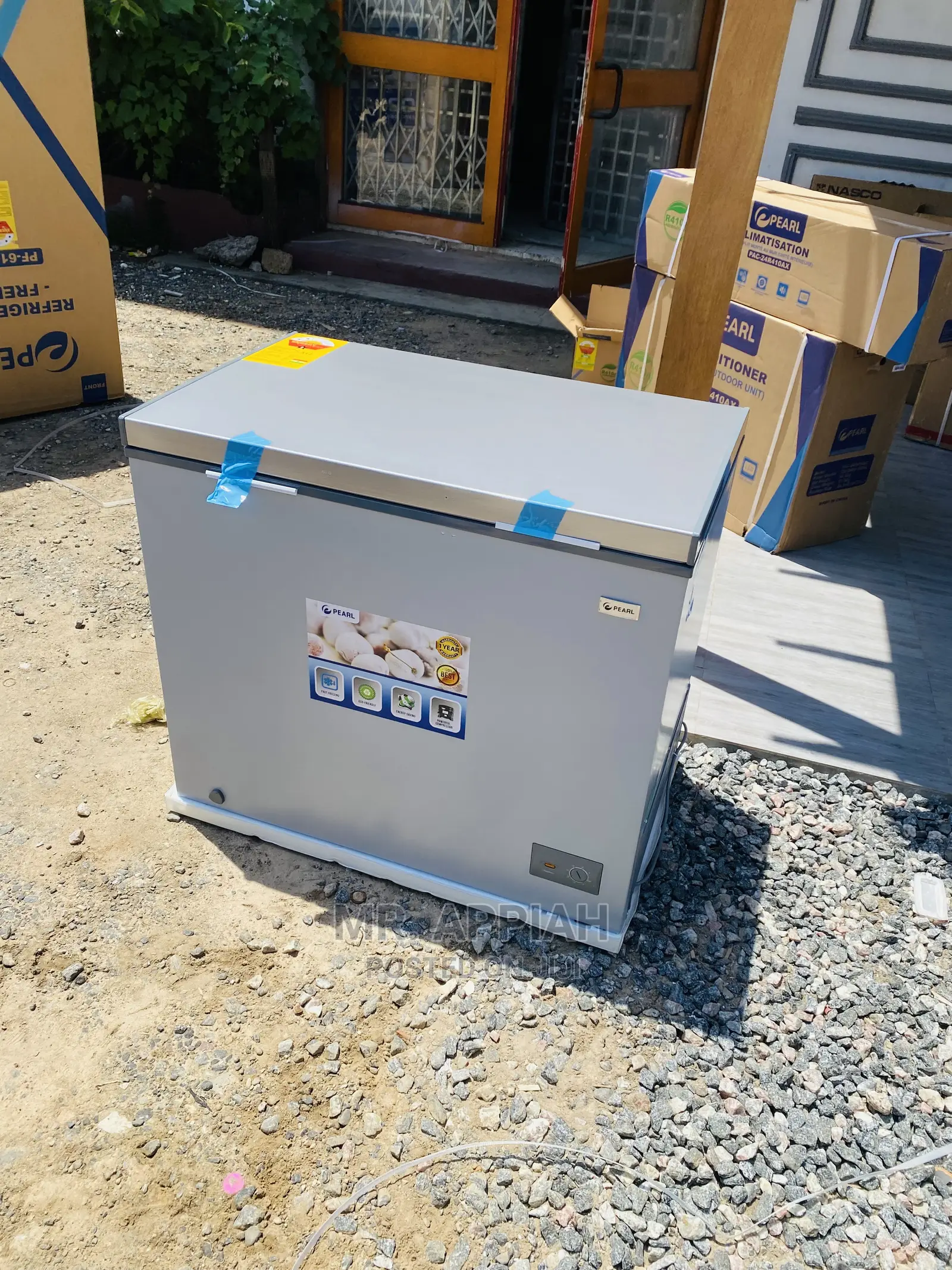 Sealed Pearl(Pcf-290) 251ltr Single Door Chest Freezer