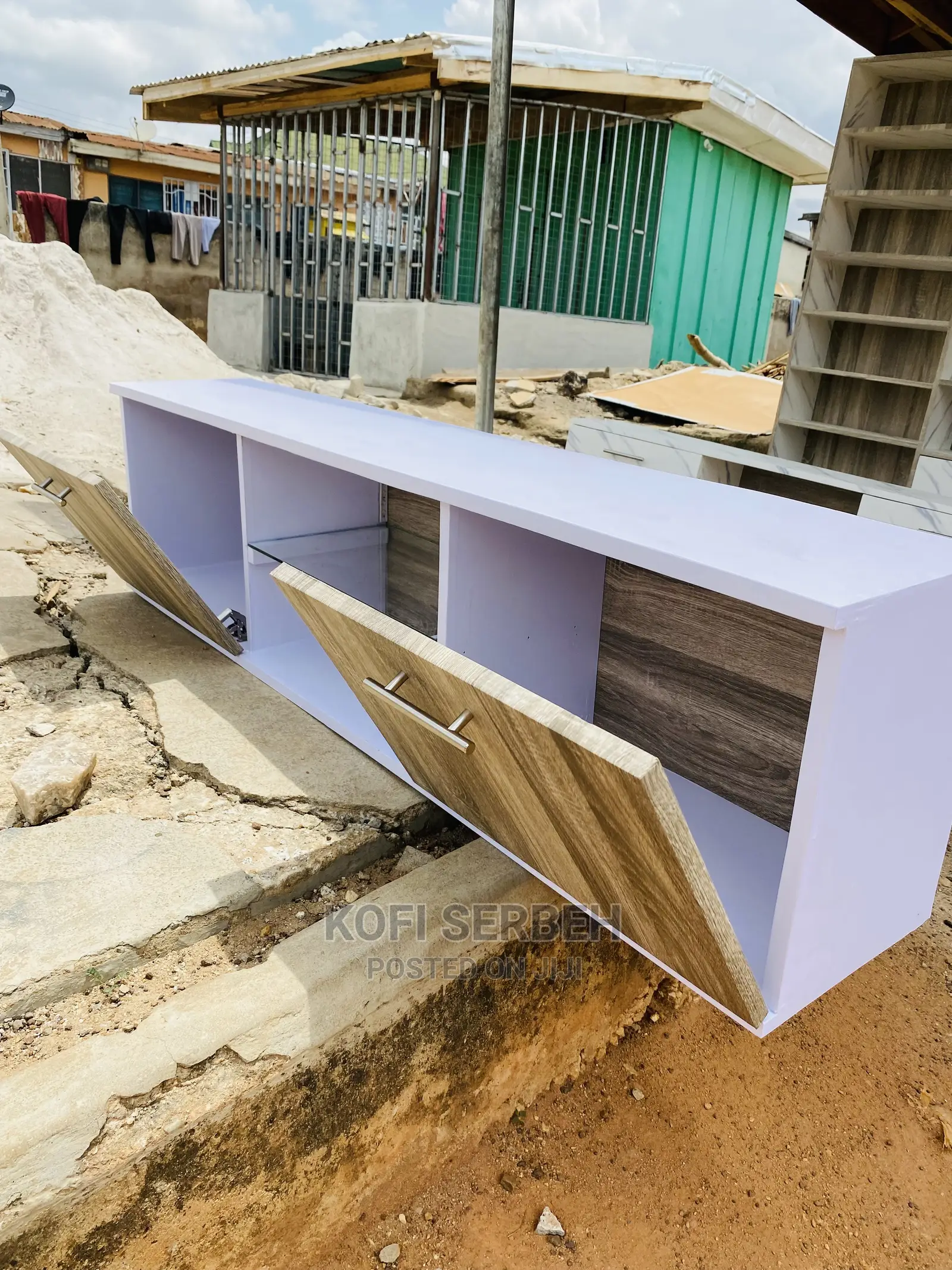 Tv Stand With Glass Inside