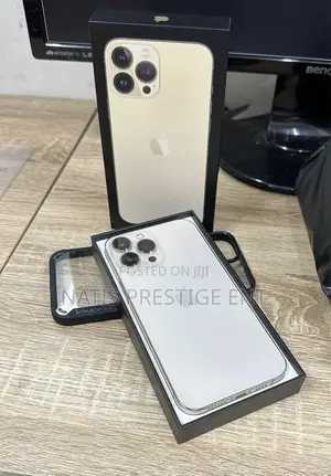 New Apple iPhone 12 Pro Max 128 GB Gold