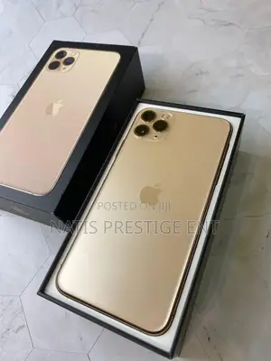 New Apple iPhone 11 Pro Max 256 GB Gold