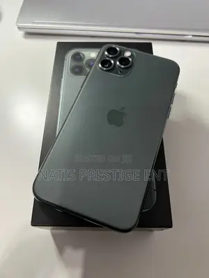 New Apple iPhone 11 Pro Max 256 GB Black