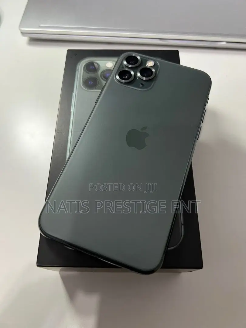New Apple iPhone 11 Pro Max 256 GB Black