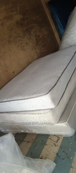 60/80 Queen Size Mattresses Going for Low Prices