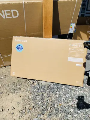 Quality Yet Affordable Samsung 43” Full HD LED Tv(43B8072)