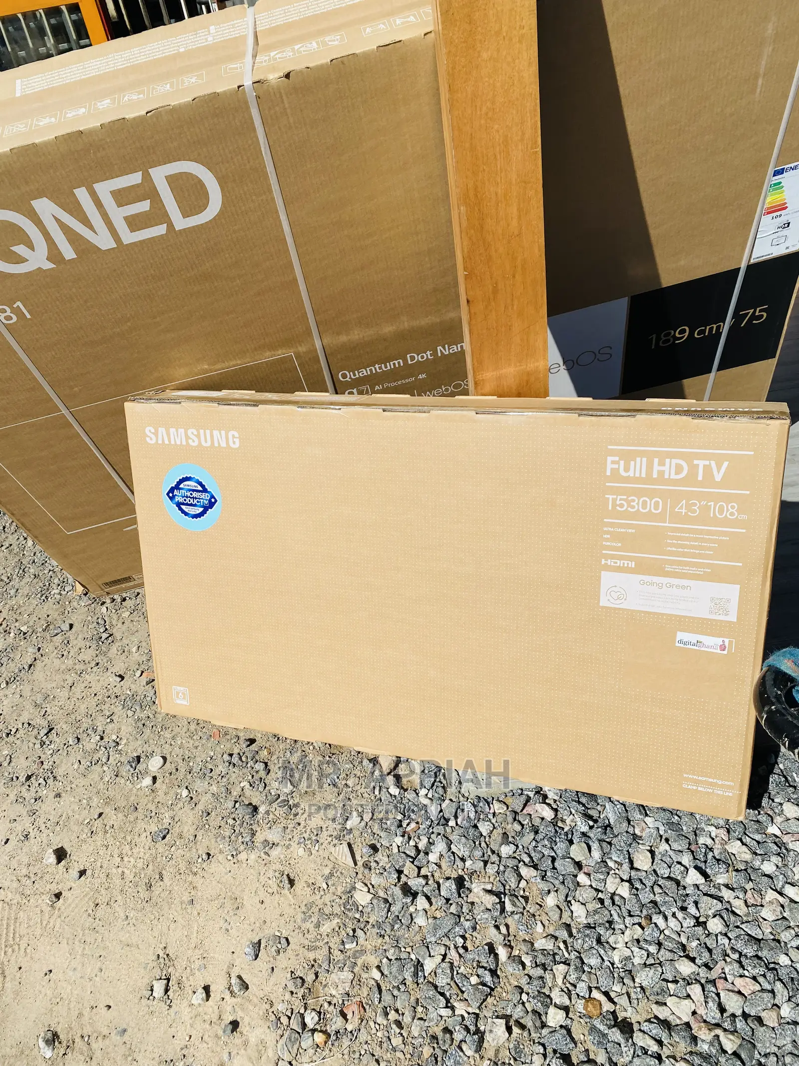 (43B8072)Enjoy Great Content On Samsung 43” Full HD Smart 📺