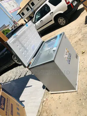 251liters Pearl Reliable  Chest Freezer PCF-290