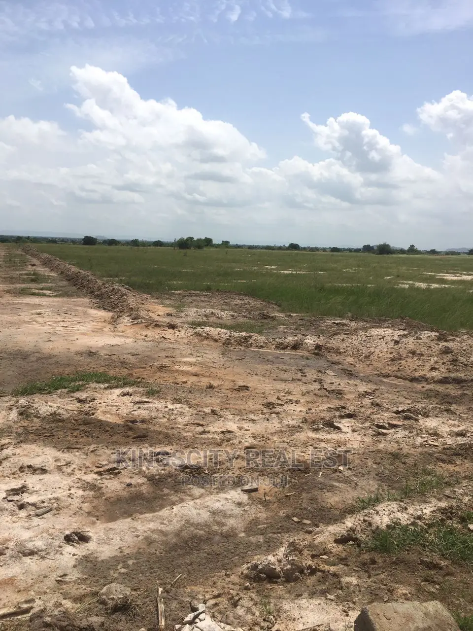 /Multipurpose Lands ,Fully Titled Plot Land at Ningo-Dwellys