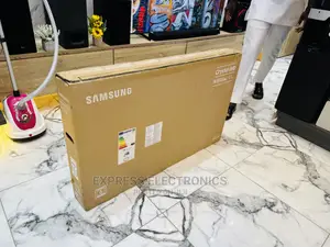 Samsung UHD Series 8 43” Smart Tv