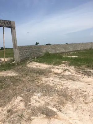 /Neatly Cleared and Beautiful Layout Land at 'Ningoprampram'