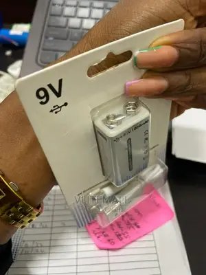 9v Rechargeable Battery With Type-C Usb
