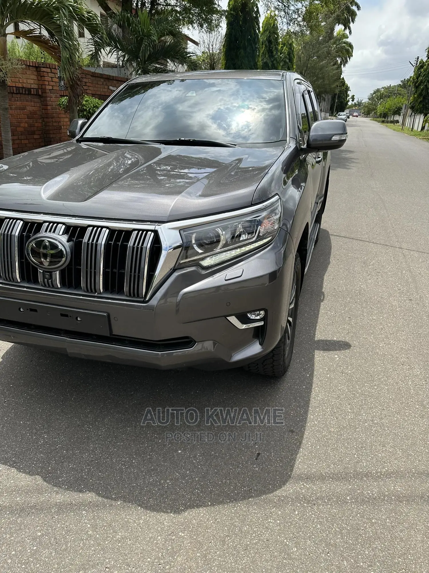 Toyota Land Cruiser Prado 2.7 2017 Gray