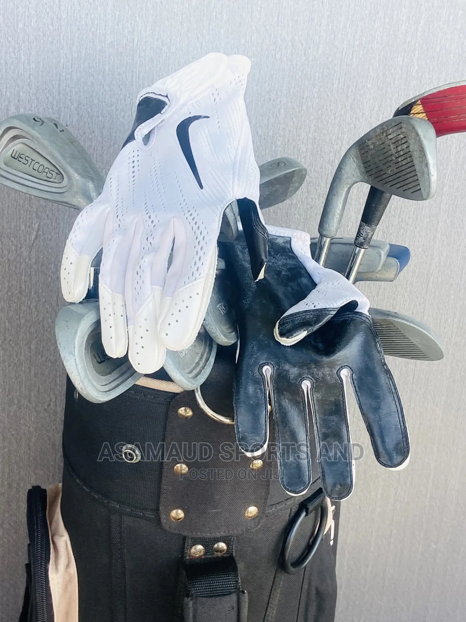 Original Set of Golf Club With Gloves at Cool Price