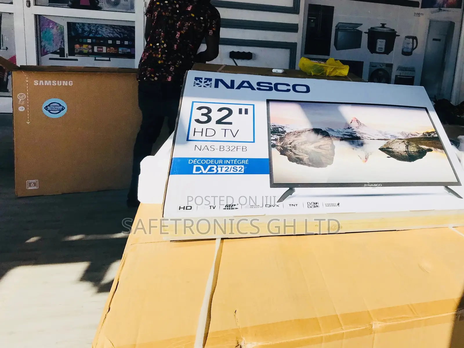 High Quality 32 Inches Glossy LED Tv Nasco
