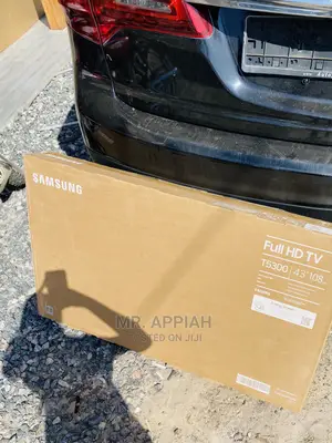 (43T5300)Netflix and Chill Get Better With Samsung 43 in Tv