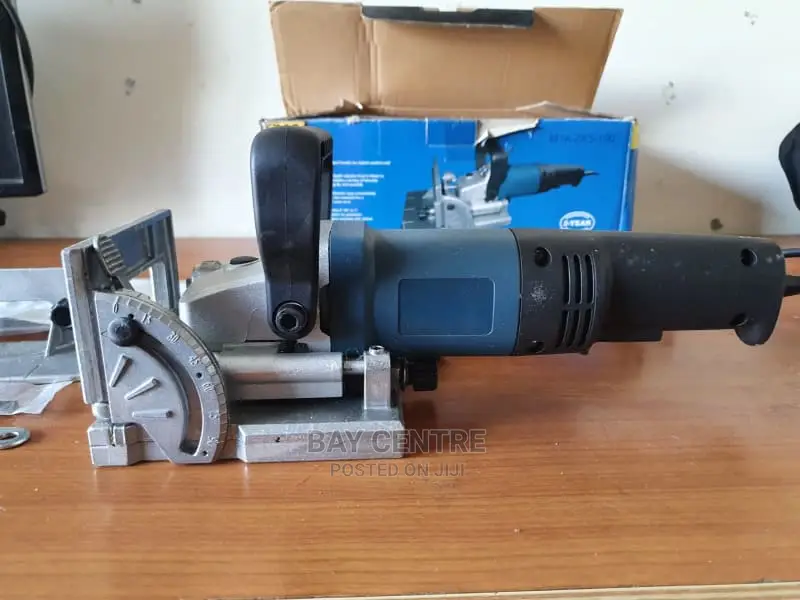 Biscuit Jointer
