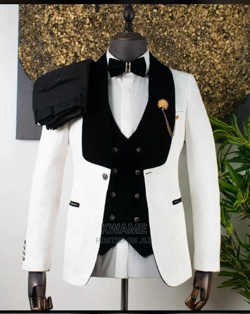 Trendy Suits for Wedding Occasions