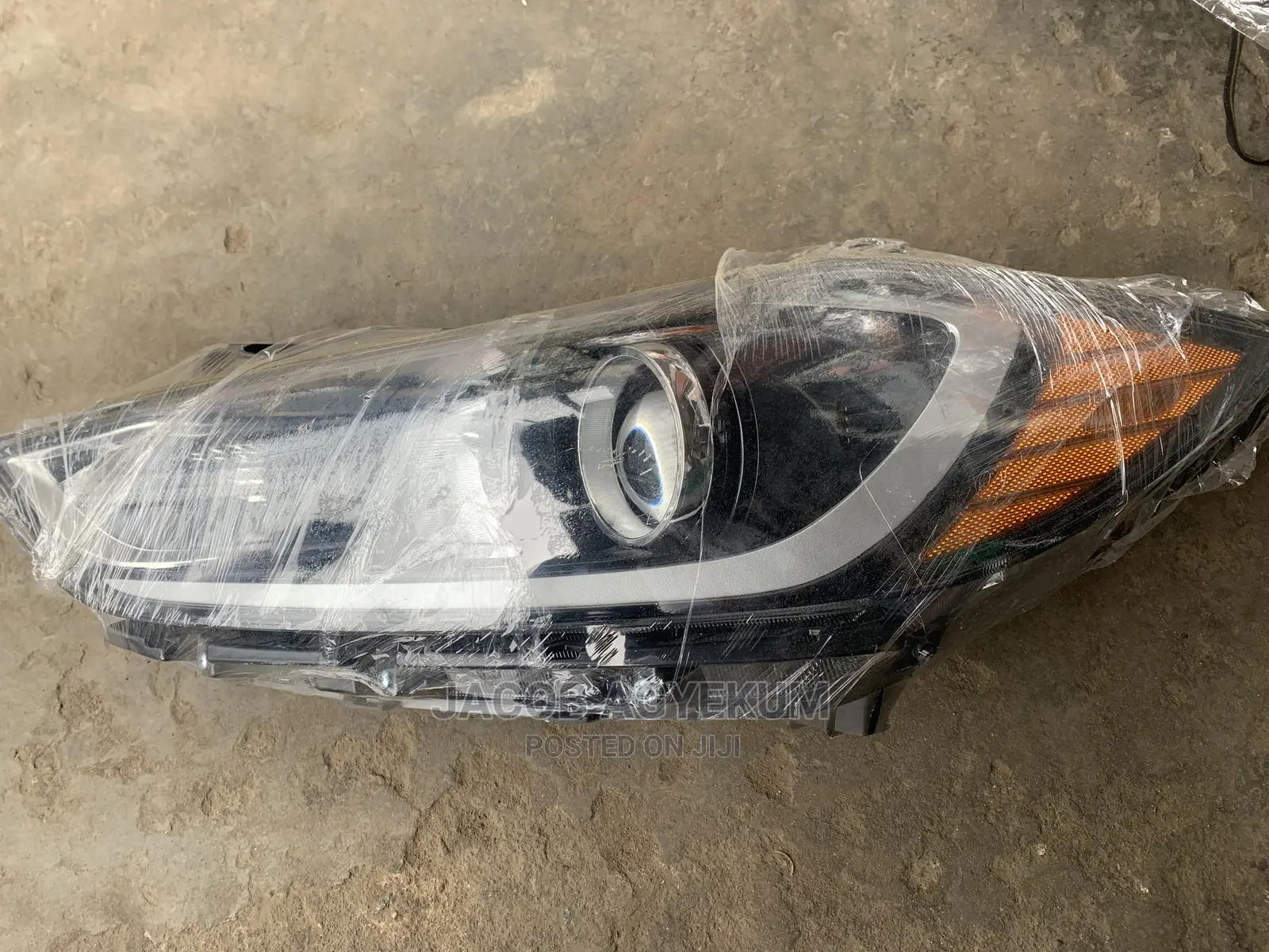Hyundai Electra Front Light 2016/18