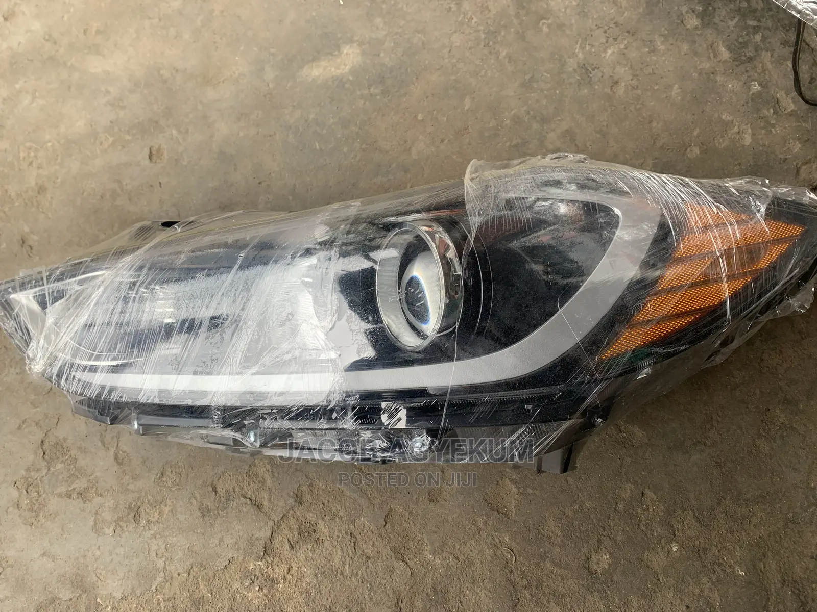 Hyundai Electra Front Light 2016/18