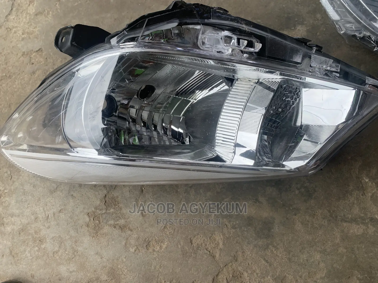 Toyota Vitz Front Light 2012