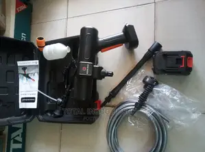 21volt Pressure Washer ( Strong Battery)