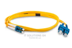 LC/UPC to SC/UPC Patch Cord / Single Mode Duplex / 20M