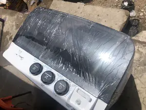 Plastic Body Washing Machine Midea 7kg