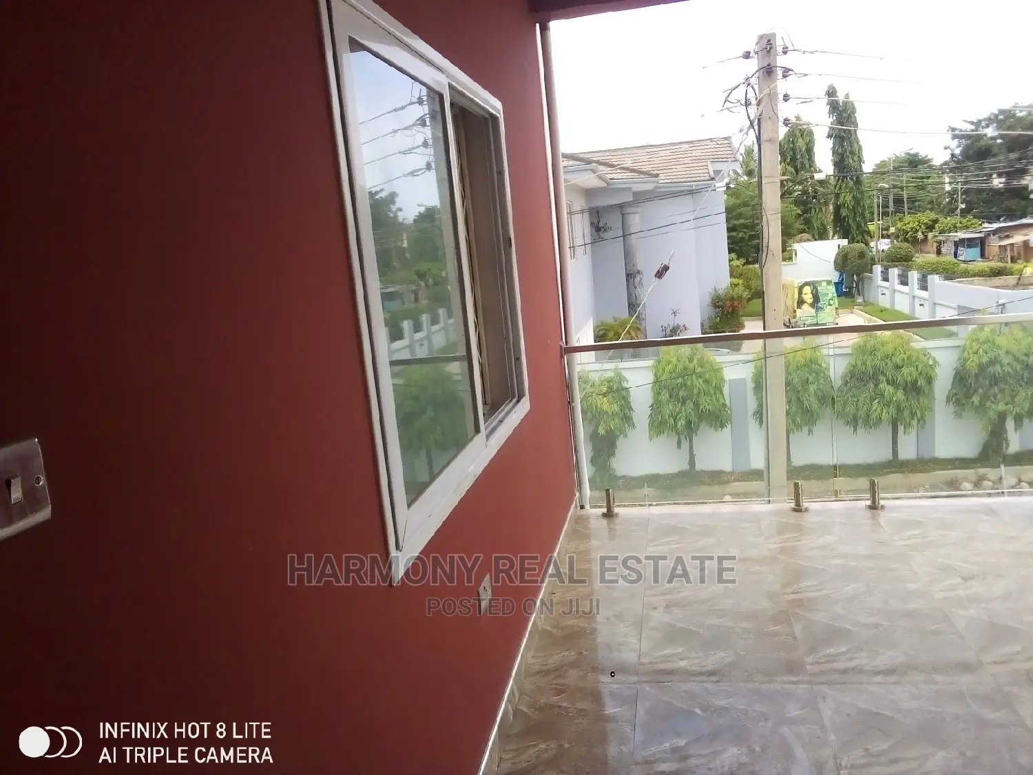 6bdrm House in Dzorwulu for sale